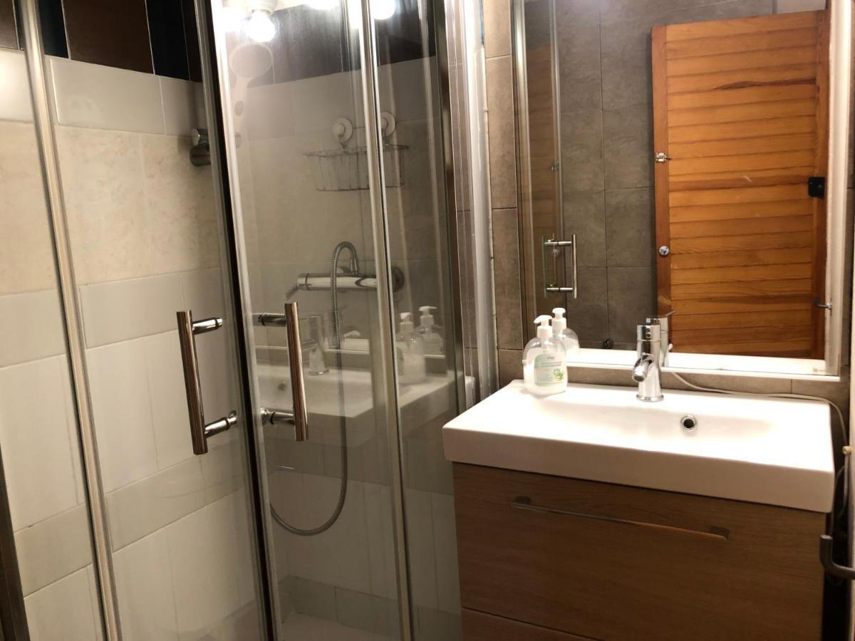 Estudio Finestrelles Barcelona إسبلوغيس ذي يوبريغات المظهر الخارجي الصورة